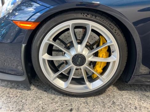Used 2015 Porsche 911 GT3 RWD image 38