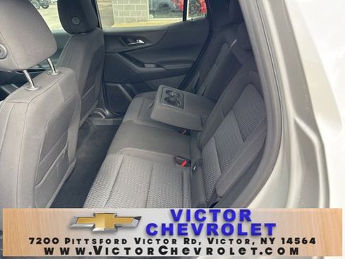 New 2025 Chevrolet Equinox LT image 27