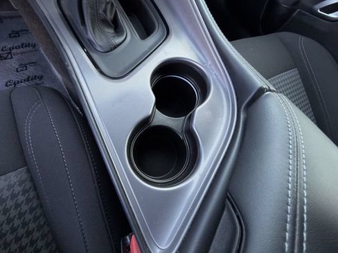 Used 2023 Dodge Challenger SXT RWD image 19