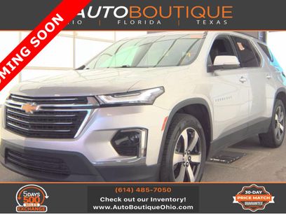 Used 2022 Chevrolet Traverse LT w/ LT Premium Package