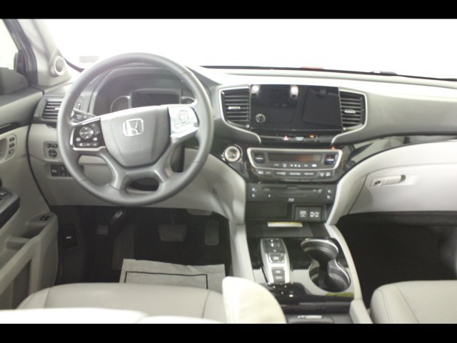 Used 2021 Honda Pilot Elite image 23