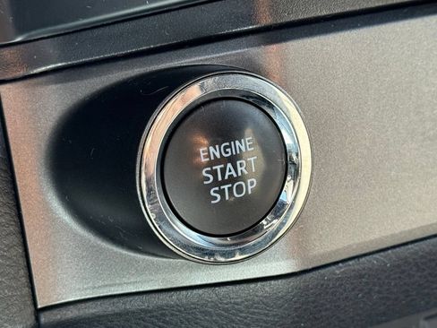 Used 2022 Toyota Tacoma TRD Sport w/ Technology Package RWD image 25