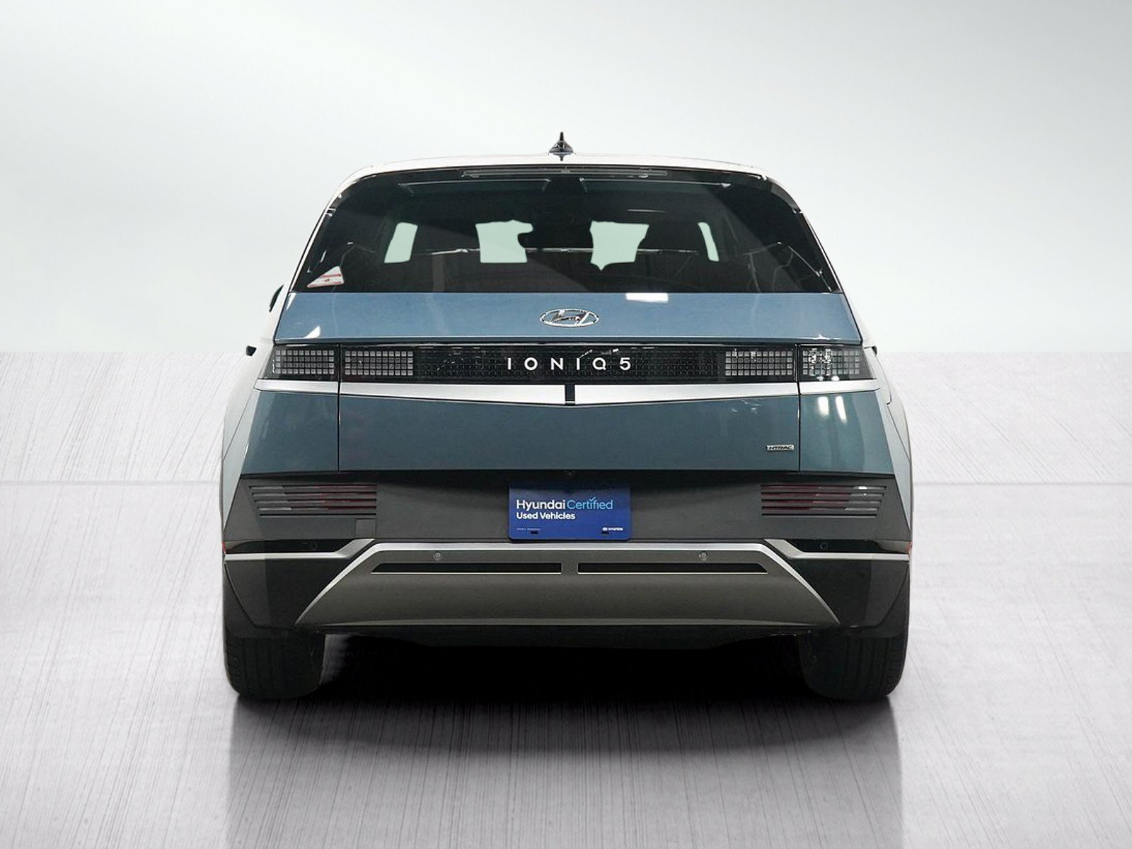 Certified 2024 Hyundai Ioniq 5 SEL AWD/4WD image 4