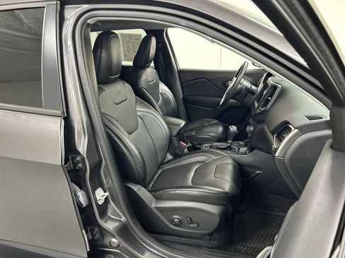Used 2022 Jeep Cherokee Latitude Lux AWD/4WD image 22