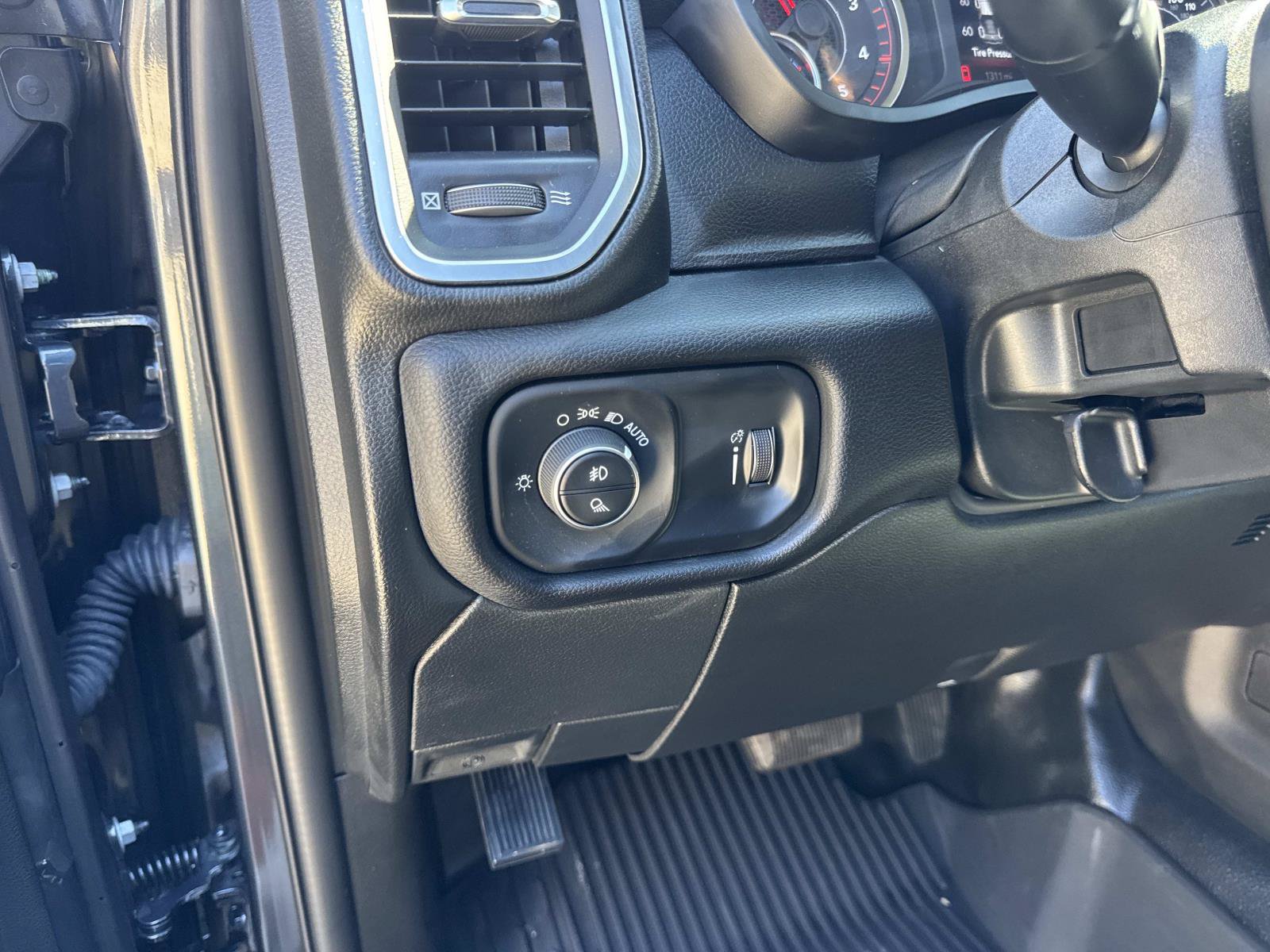 Used 2026 RAM 2500 Big Horn RWD image 20