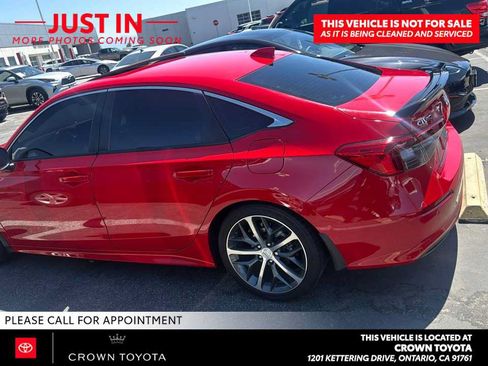 Used 2023 Honda Civic Touring image 5