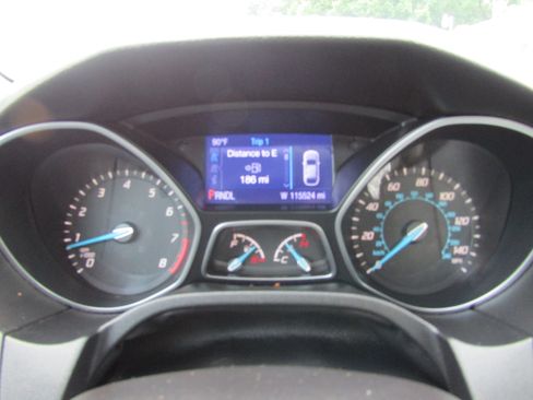 Used 2013 Ford Focus SE w/ SE Winter Pkg FWD image 27