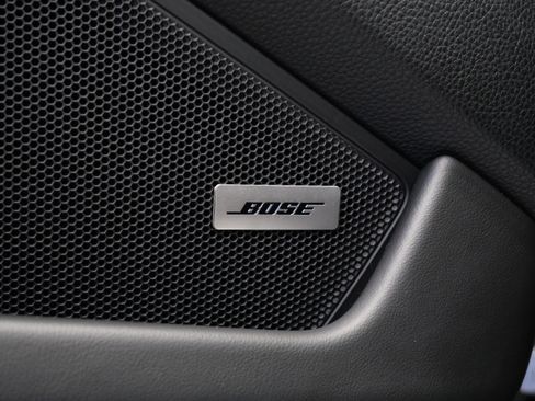 Used 2025 Porsche 911 Carrera image 35