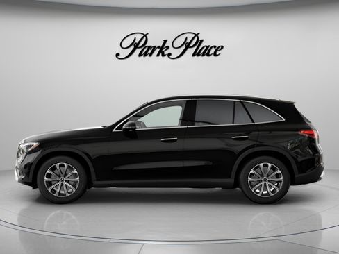 Certified 2026 Mercedes-Benz GLC 300 image 7