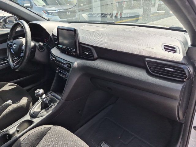 Used 2020 Hyundai Veloster N w/ Performance Package FWD image 25