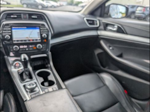 Used 2017 Nissan Maxima 3.5 SV FWD image 9