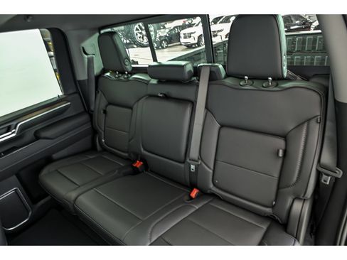 New 2026 GMC Sierra 2500 Denali w/ Denali Reserve Package AWD/4WD image 12