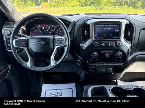 Used 2019 Chevrolet Silverado 1500 LT Trail Boss w/ Convenience Package AWD/4WD image 17