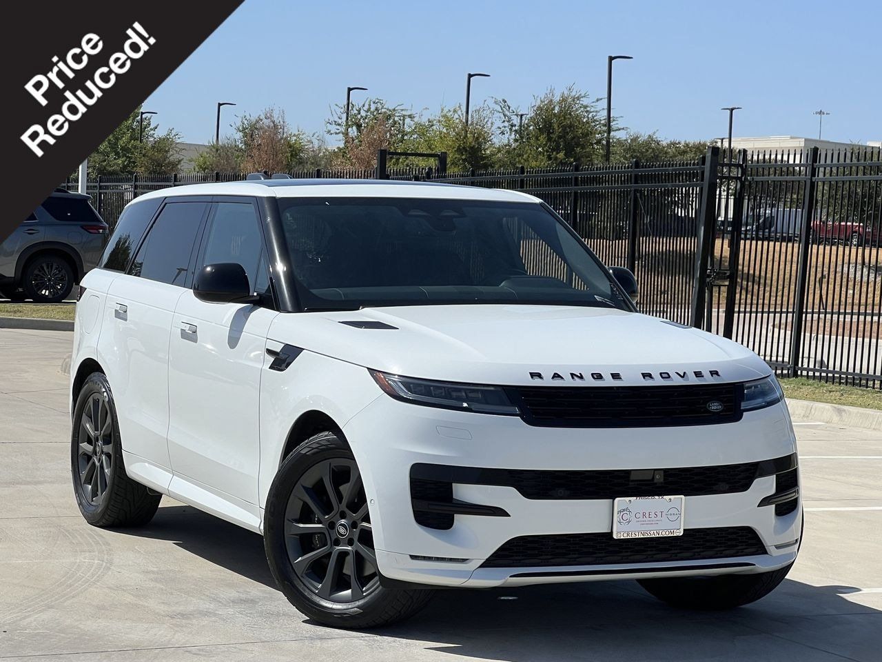Used 2024 Land Rover Range Rover Sport Dynamic SE AWD/4WD image 1