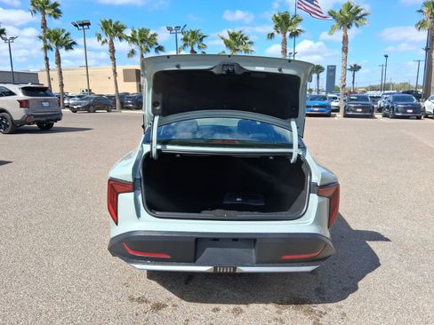 New 2026 Kia K4 FWD image 6