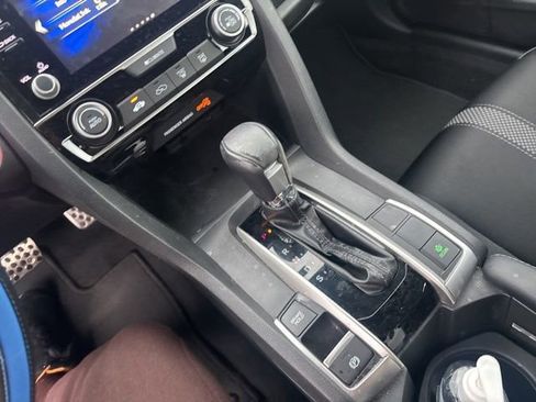 Used 2020 Honda Civic Sport image 7