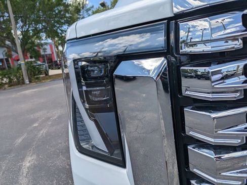 New 2026 GMC Sierra 2500 Denali w/ Denali Reserve Package AWD/4WD image 10