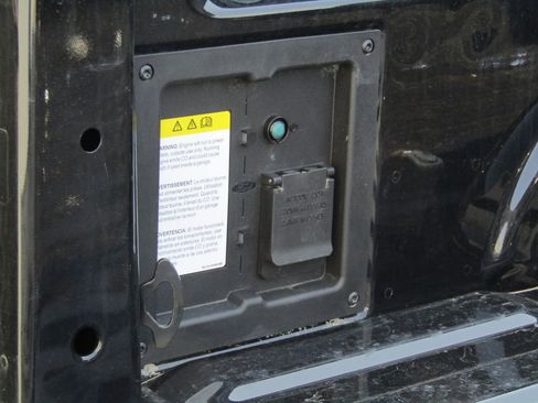 Used 2023 Ford F150 XLT w/ Equipment Group 302A High image 8