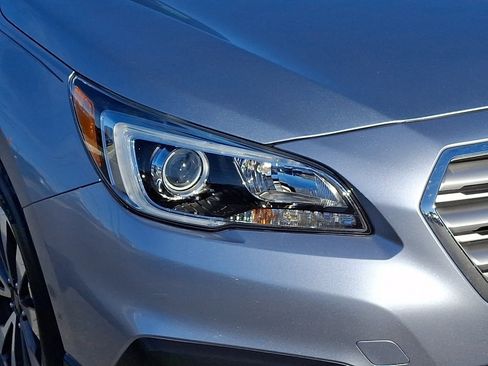 Used 2016 Subaru Outback 2.5i Limited w/ Popular Package #4 image 9