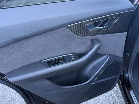 Used 2021 Audi SQ8 Premium Plus w/ SQ8 Black Optic Package image 24