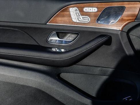 New 2026 Mercedes-Benz GLE 450 4MATIC image 21