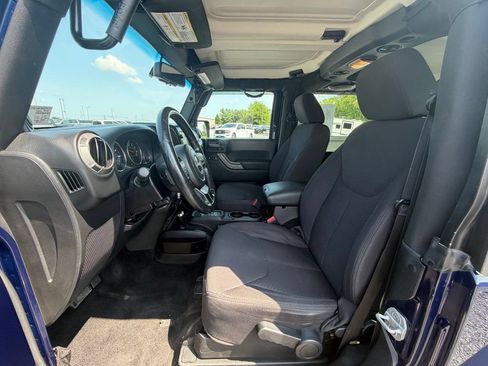 Used 2013 Jeep Wrangler Sport AWD/4WD image 2
