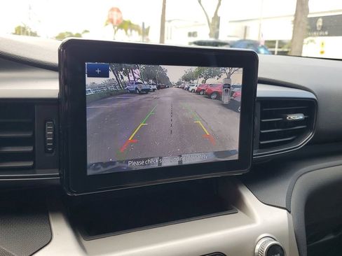 Used 2021 Ford Explorer 2WD image 28