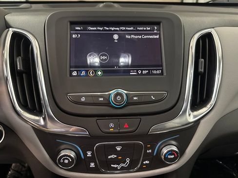 Used 2023 Chevrolet Equinox LT FWD image 30