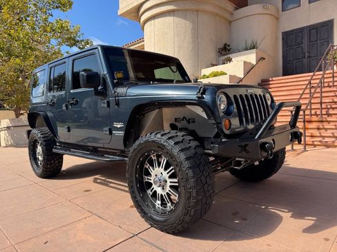 Used 2008 Jeep Wrangler Unlimited Sahara w/ Trailer Tow Group AWD/4WD image 1