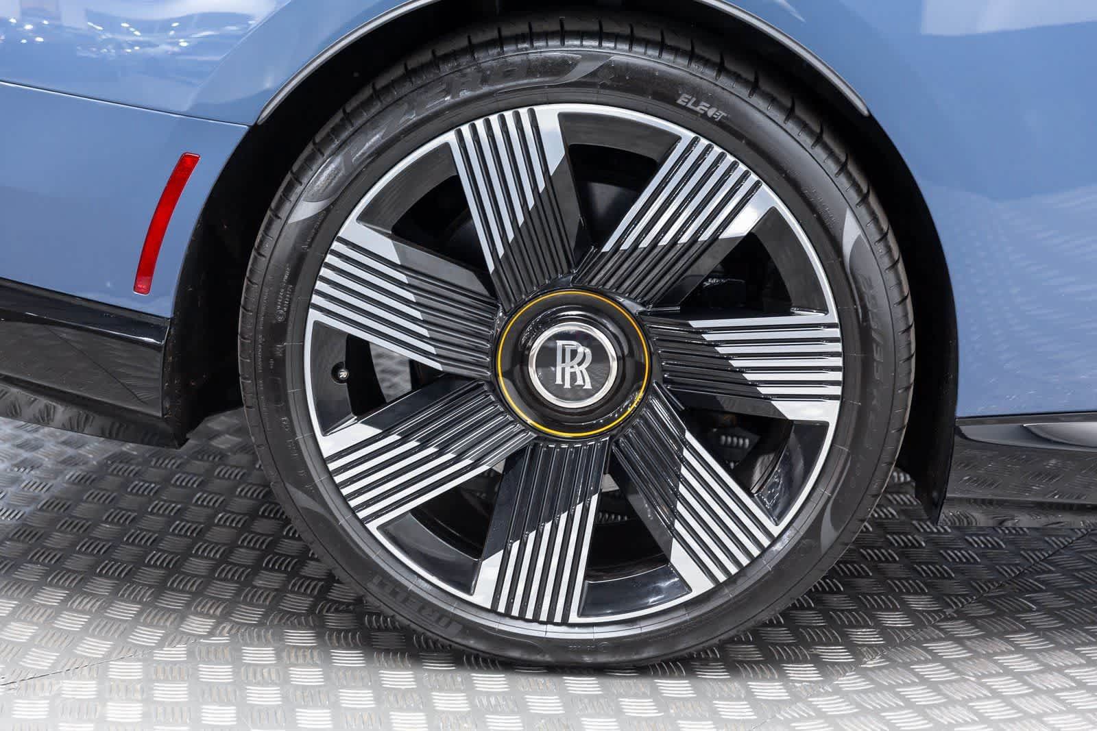 Certified 2024 Rolls-Royce Spectre w/ Spectre Launch Package AWD/4WD image 42