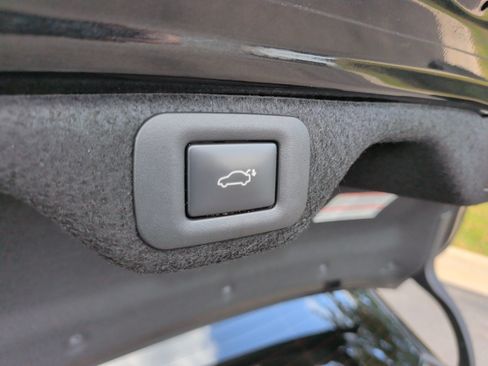 Used 2020 Lexus ES 350 w/ Premium Package FWD image 38