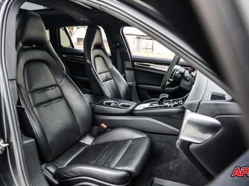 Used 2018 Porsche Panamera 4S image 86