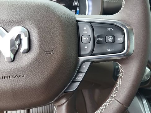 Used 2026 RAM 1500 Laramie w/ Advanced Safety Group II AWD/4WD image 34