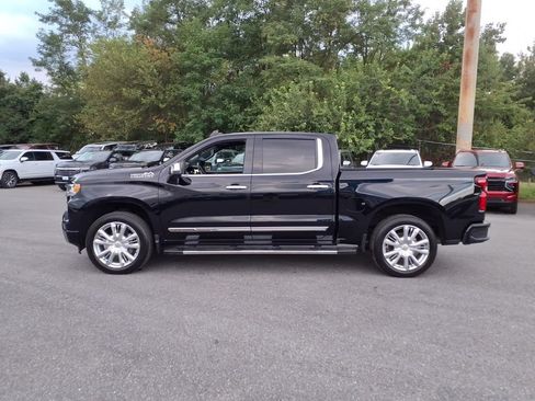 Used 2022 Chevrolet Silverado 1500 High Country AWD/4WD image 6