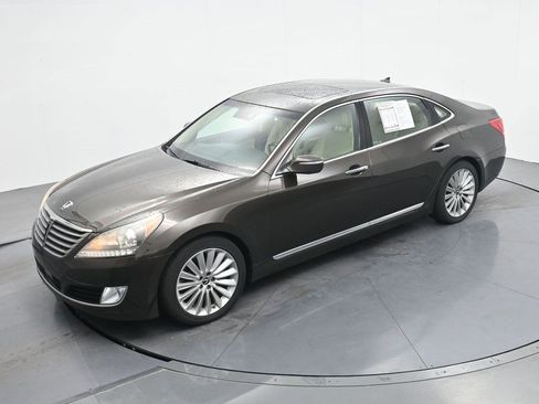 Used 2016 Hyundai Equus Signature RWD image 17