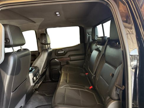 Used 2020 GMC Sierra 1500 SLT w/ SLT Premium Package RWD image 11