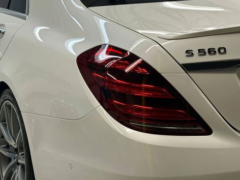 Used 2019 Mercedes-Benz S 560 Sedan image 12