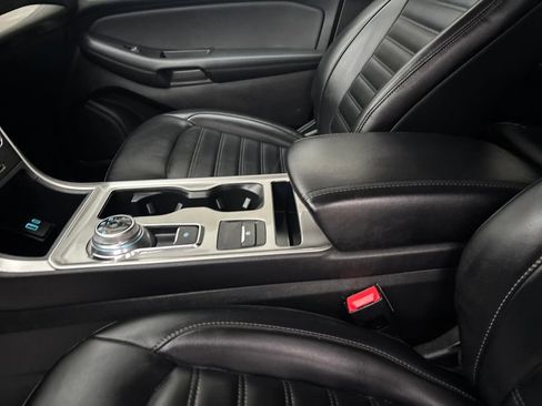 Used 2024 Ford Edge SEL w/ Convenience Package image 21