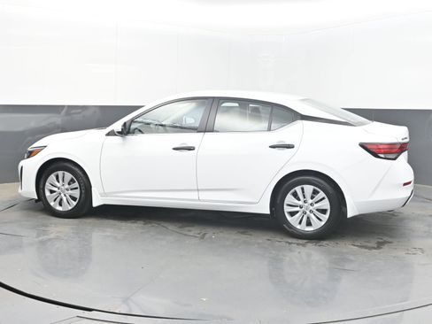 Certified 2025 Nissan Sentra S image 5