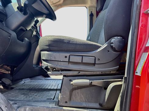Used 2014 RAM ProMaster 2500 FWD image 21