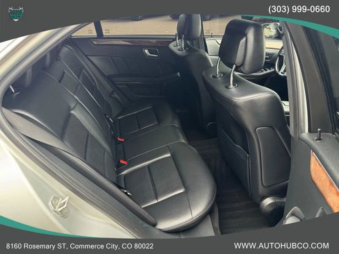 Used 2013 Mercedes-Benz E 350 4MATIC Sedan image 11