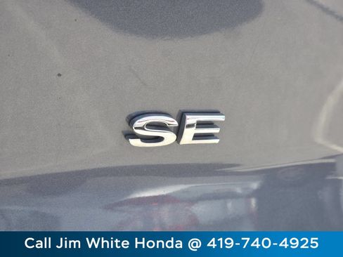 Used 2018 Ford EcoSport SE w/ SE Convenience Package FWD image 12