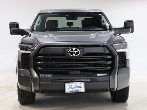 Used 2022 Toyota Tundra SR5 w/ SR5 Premium Package AWD/4WD image 2