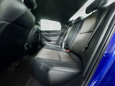 Used 2018 Honda Accord Sport image 28