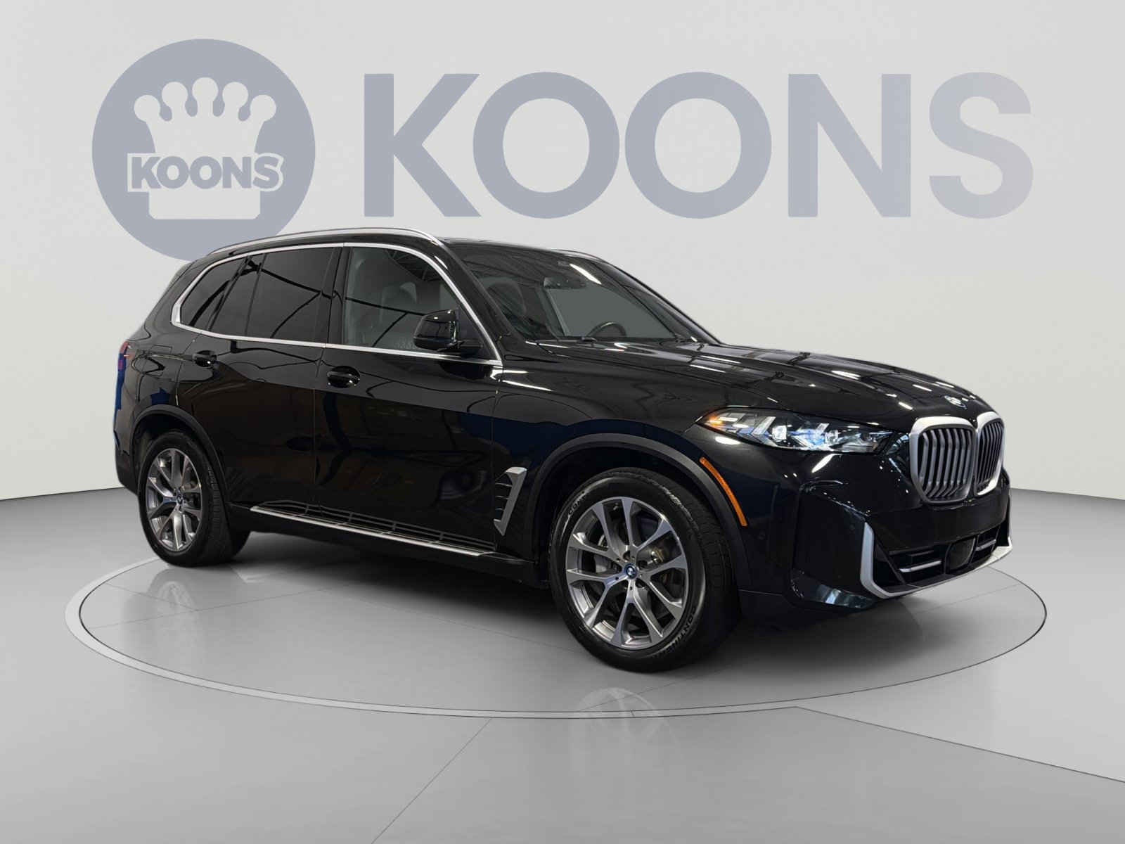 Used 2025 BMW X5 xDrive50e AWD/4WD image 10