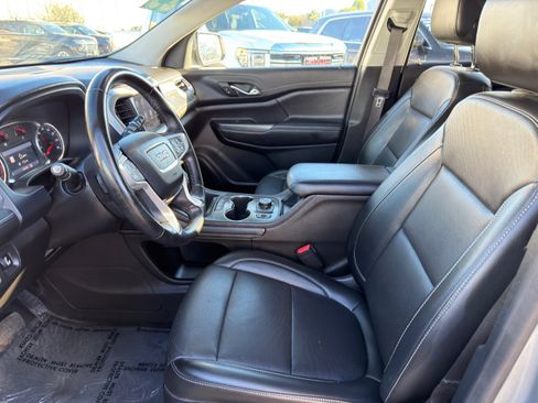 Used 2023 GMC Acadia SLT image 23