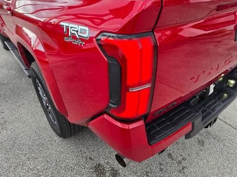 Used 2024 Toyota Tacoma TRD Sport AWD/4WD image 14
