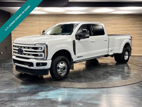 Used 2024 Ford F350 Lariat w/ Lariat Ultimate Package image 5