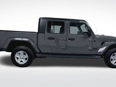 Used 2022 Jeep Gladiator Sport image 24