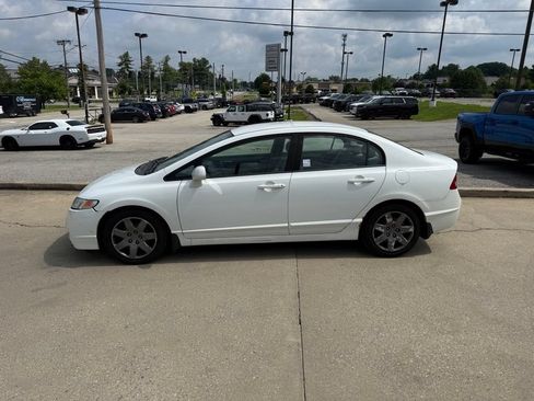 Used 2010 Honda Civic LX image 9